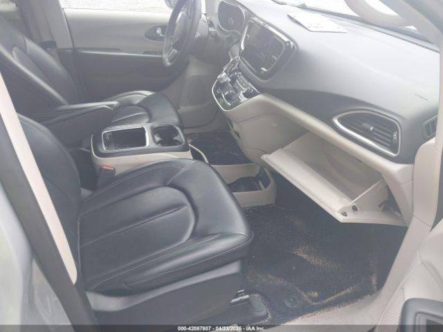 2023 CHRYSLER PACIFICA 2C4RC1BG1PR620094 Photo 4
