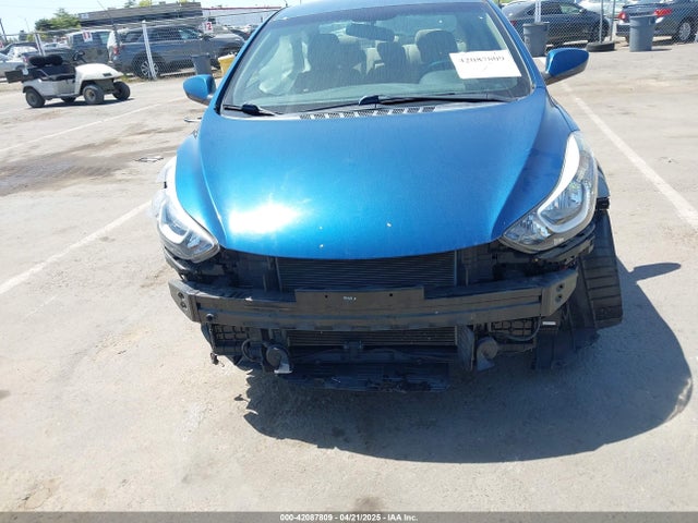 KMHDH4AE4GU619047 Hyundai ELANTRA SE