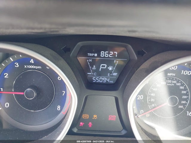 KMHDH4AE4GU619047 Hyundai ELANTRA SE