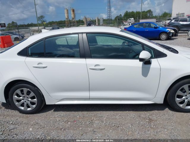 5YFB4MDE4SP280296 Toyota COROLLA LE