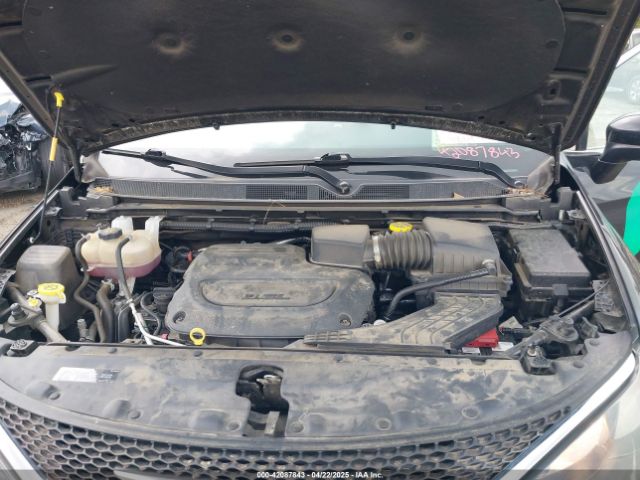 2C4RC1DG3MR516831 Chrysler Voyager Lxi