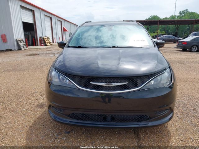 2C4RC1DG3MR516831 Chrysler Voyager Lxi