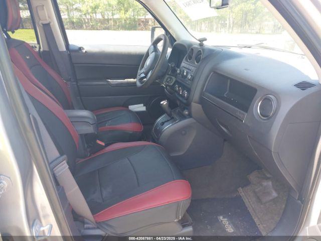 1C4NJRBB8GD782248 Jeep Patriot Sport