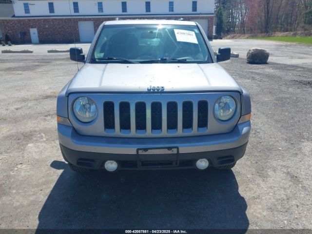 1C4NJRBB8GD782248 Jeep Patriot Sport