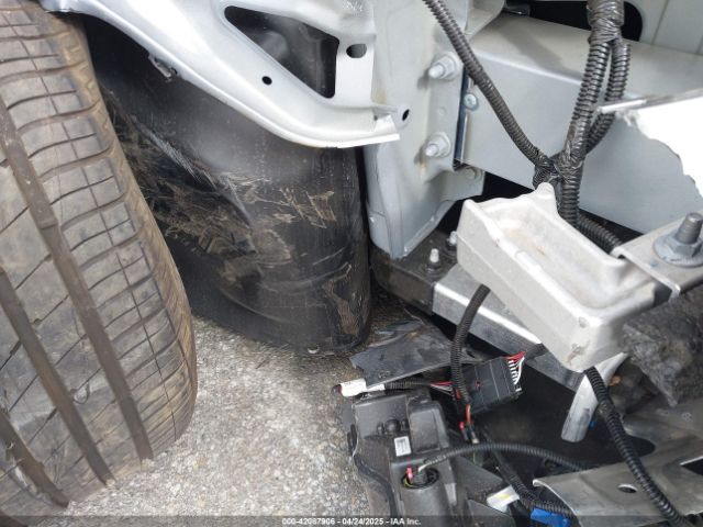 7SAYGDEE7SF247212 Tesla Model Y Long Range Dual Motor All-wheel Drive