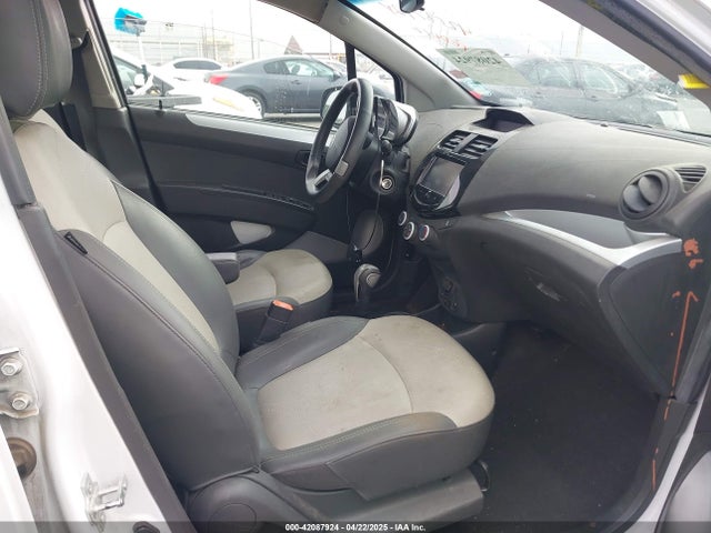 KL8CF6S91FC803328 Chevrolet Spark 2lt Cvt