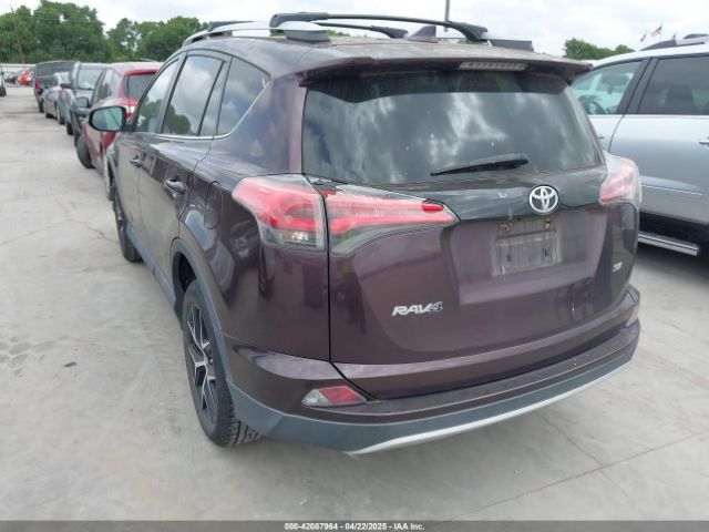 2T3NFREV6GW283930 Toyota RAV4 SE