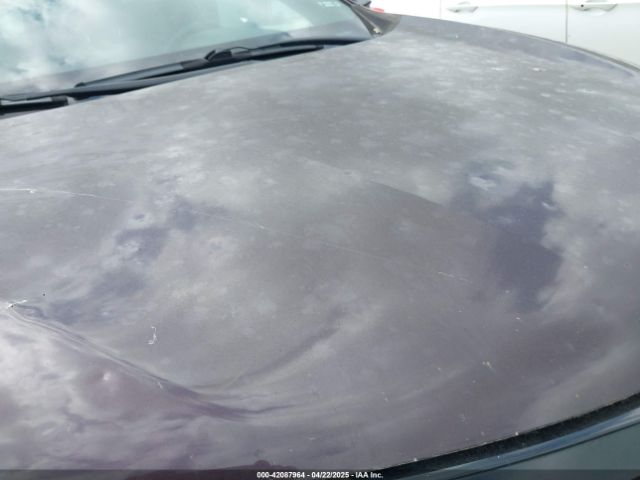 2T3NFREV6GW283930 Toyota RAV4 SE