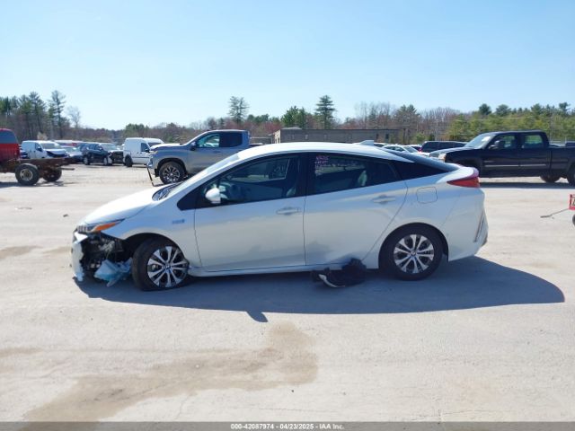 JTDKAMFP8M3174629 Toyota Prius Prime Limited