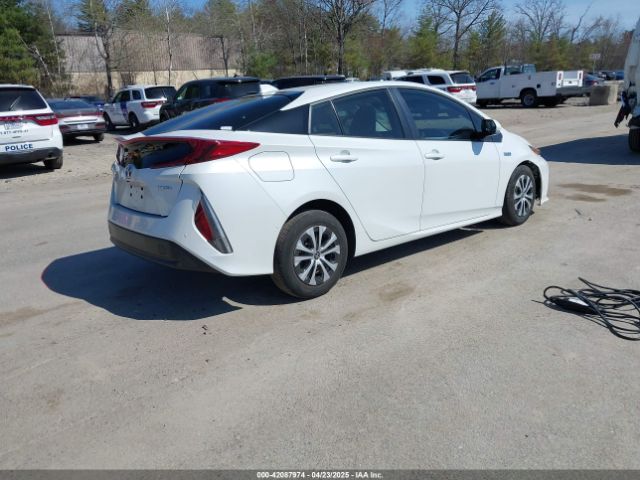 JTDKAMFP8M3174629 Toyota Prius Prime Limited