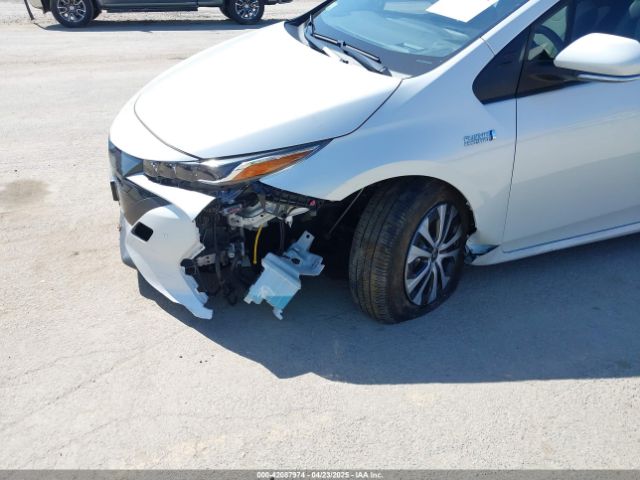 JTDKAMFP8M3174629 Toyota Prius Prime Limited