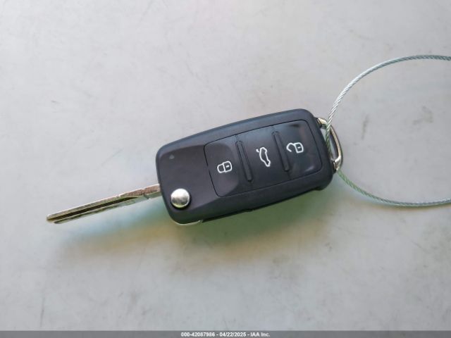 3VW267AJ9GM302804 Volkswagen Jetta 1.4t S
