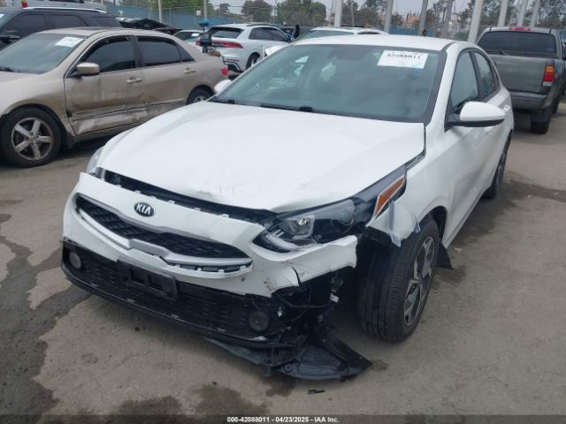 3KPF24AD5LE256210 KIA Forte Lxs