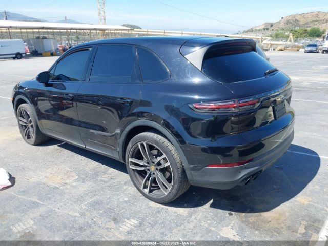 2019 PORSCHE CAYENNE WP1AA2AYXKDA09882 Photo 2