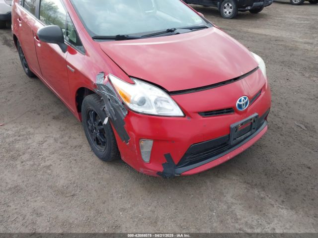 JTDKN3DU2F0482052 Toyota Prius Two