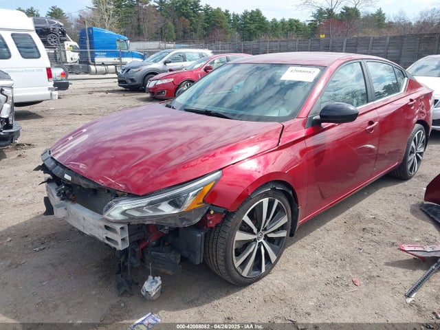 1N4BL4CW6KN321480 Nissan 2019