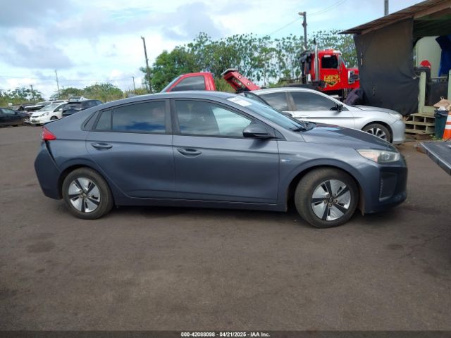 KMHC65LCXJU097602 Hyundai Ioniq Hybrid Blue