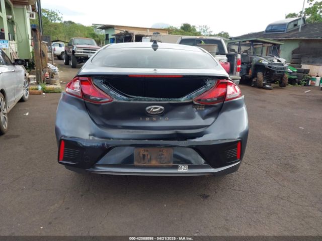 KMHC65LCXJU097602 Hyundai Ioniq Hybrid Blue
