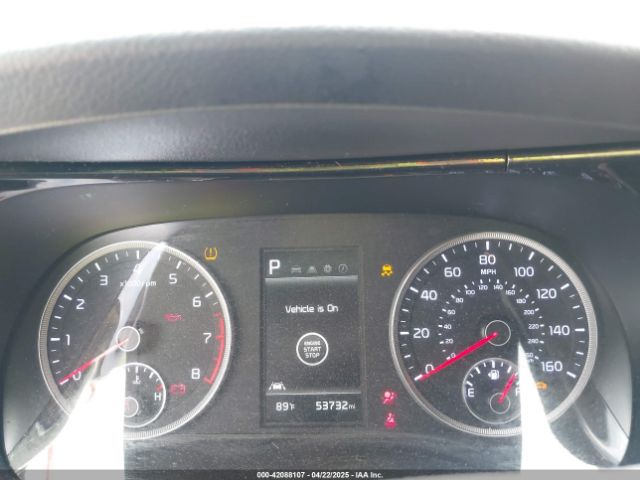5XXG14J2XNG083574 KIA K5 LXS