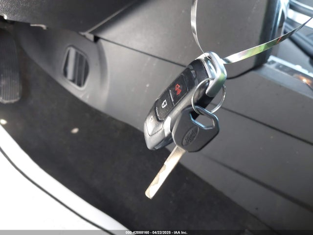 1FM5K7D82HGC52758 Ford EXPLORER XLT