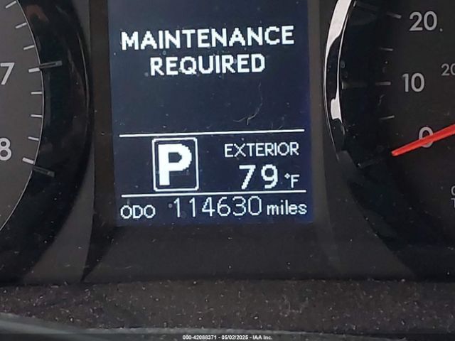 5TDKZ3DC7HS827068 Toyota Sienna Le 8 Passenger