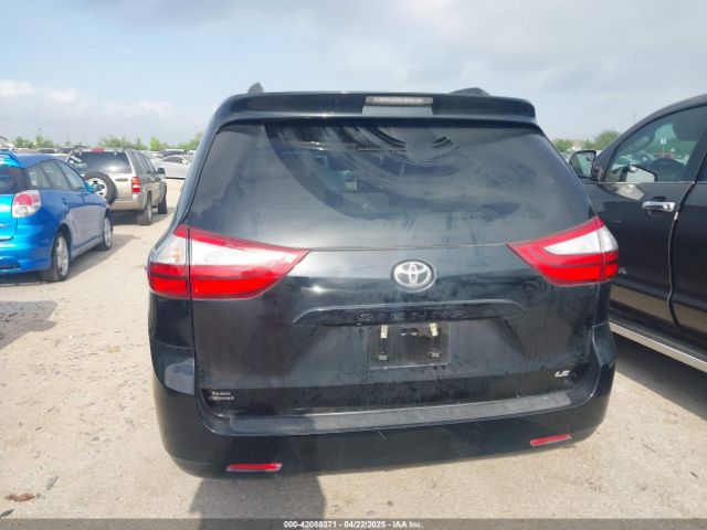5TDKZ3DC7HS827068 Toyota Sienna Le 8 Passenger