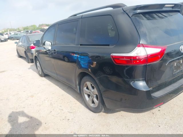 5TDKZ3DC7HS827068 Toyota Sienna Le 8 Passenger
