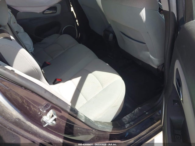 1G1PC5SB8F7293253 Chevrolet Cruze 1lt Auto