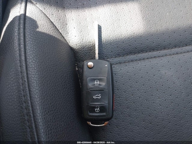 3VWD17AJ0EM283600 Volkswagen Jetta 1.8t Se