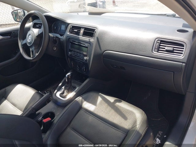 3VWD17AJ0EM283600 Volkswagen Jetta 1.8t Se