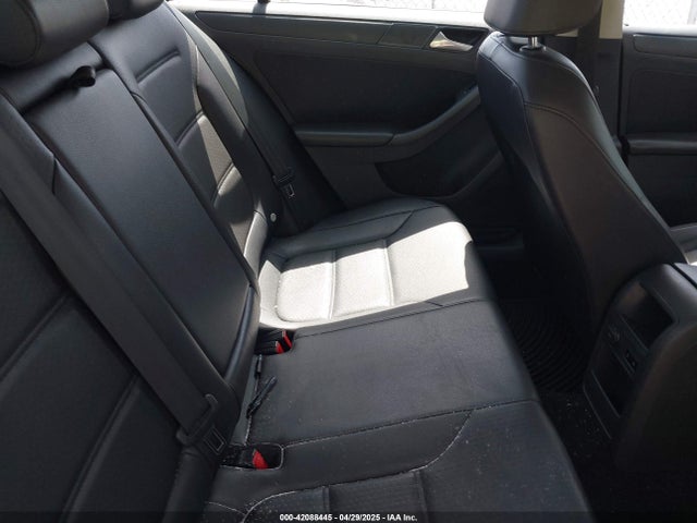 3VWD17AJ0EM283600 Volkswagen Jetta 1.8t Se