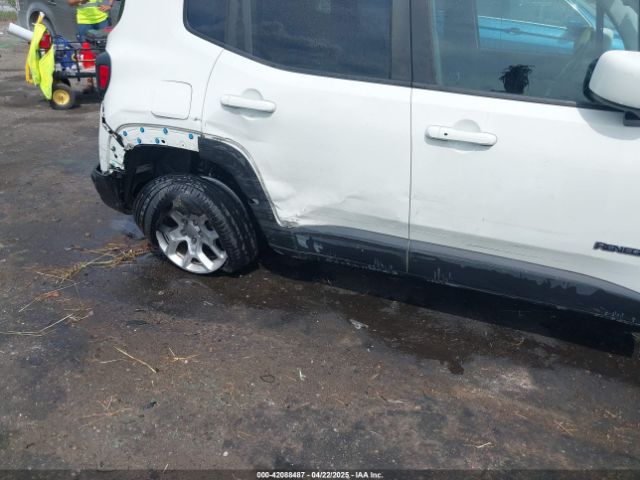 ZACCJABT5GPE09252 Jeep Renegade Latitude