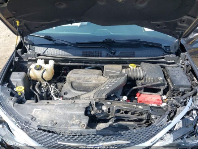 2020 CHRYSLER PACIFICA 2C4RC1EG5LR203664 Photo 9