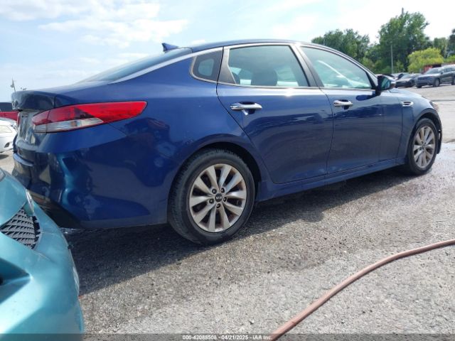 5XXGT4L35HG132474 KIA Optima Lx