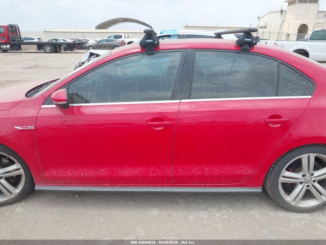 3VW4T7AJ1GM222057 Volkswagen Jetta 2.0t Gli Se