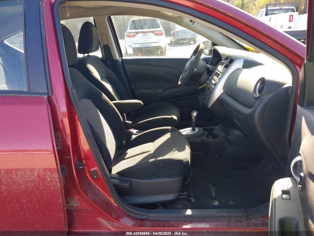 3N1CN7APXHK438180 Nissan Versa 1.6 Sv