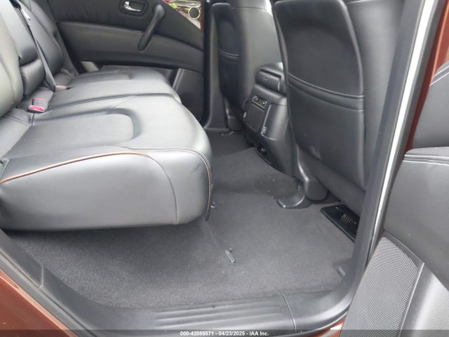 JN8AY2ND0J9052718 Nissan Armada Sl