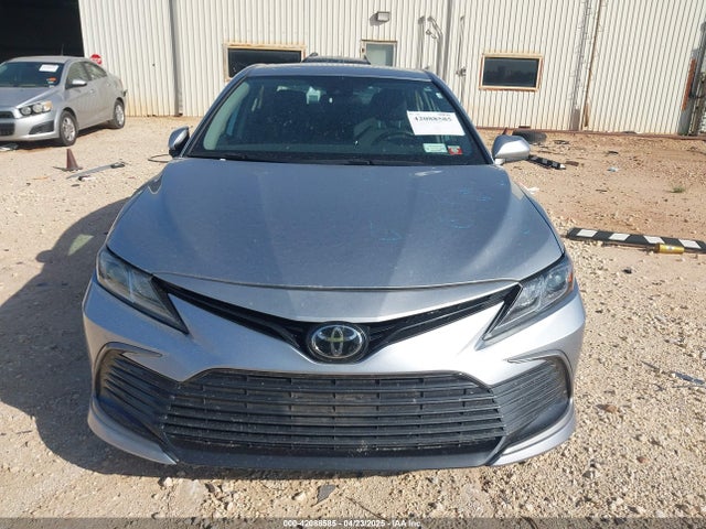 4T1C11AK1NU697349 Toyota CAMRY LE