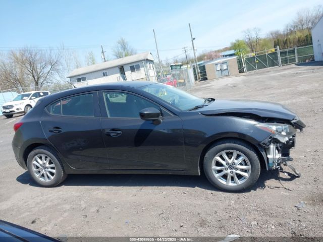 3MZBM1K74FM142447 Mazda Mazda3 I Sport