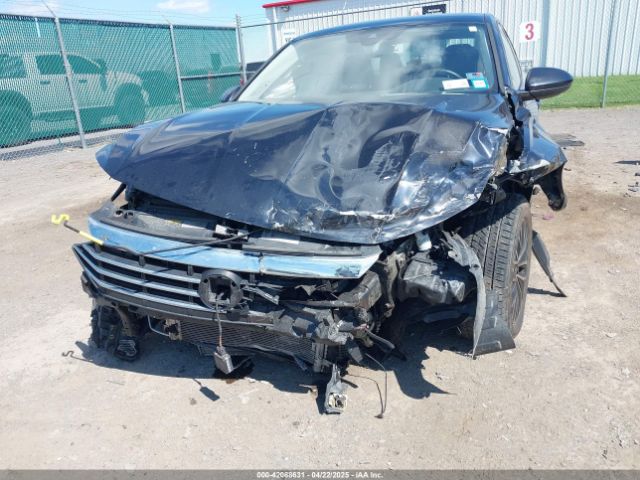3VWE57BU8KM247490 Volkswagen Jetta 1.4t Sel