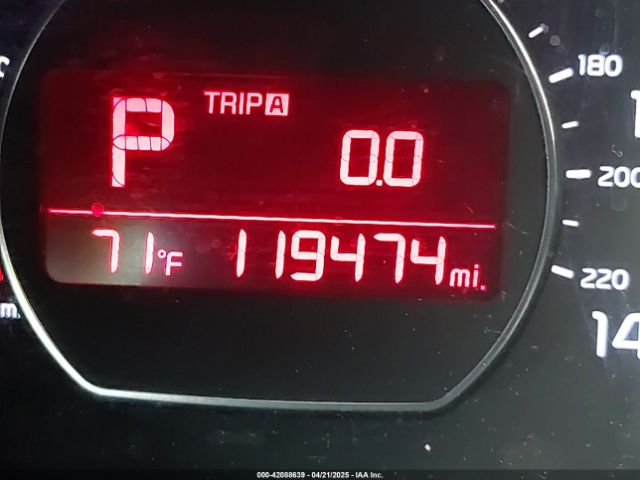 KNDJP3A57J7901872 KIA SOUL +