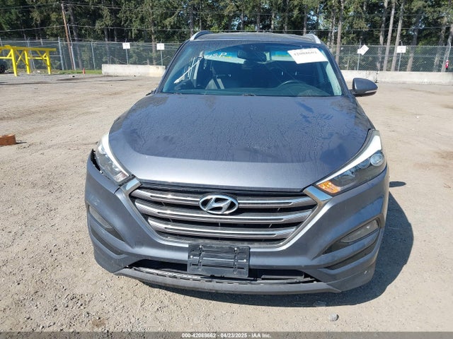KM8J33A26GU137391 Hyundai Tucson Limited