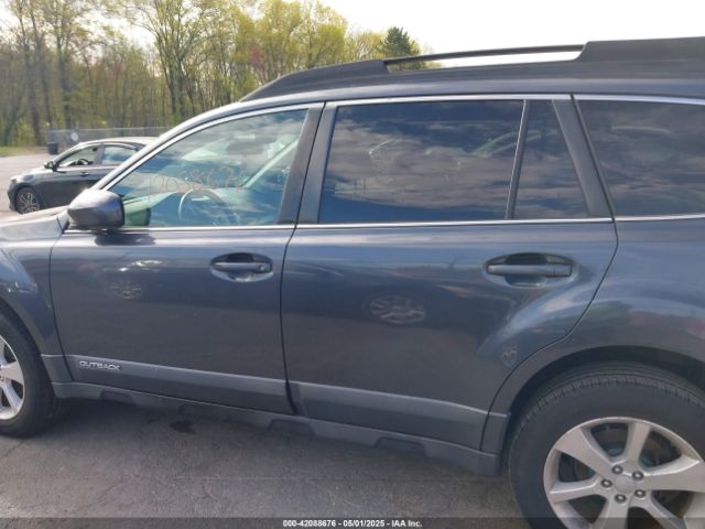 4S4BRBCCXE3218917 Subaru Outback 2.5i Premium