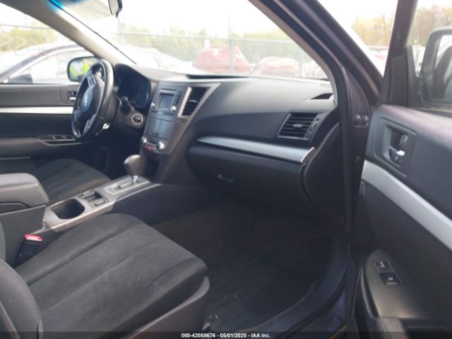 4S4BRBCCXE3218917 Subaru Outback 2.5i Premium