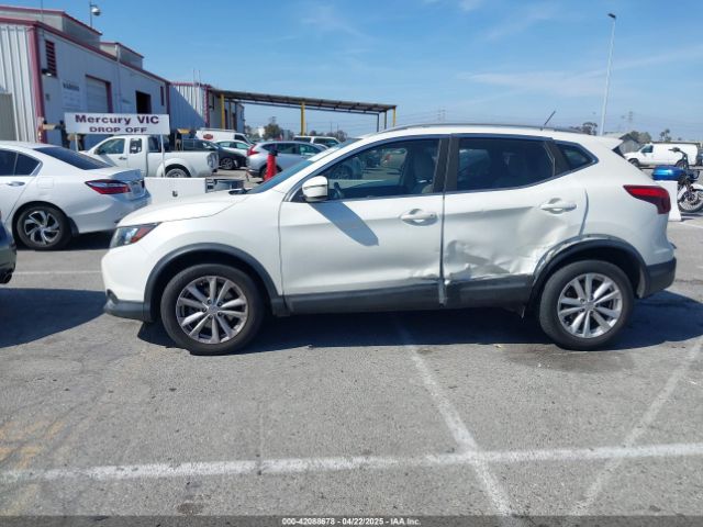 JN1BJ1CP4JW150361 Nissan Rogue Sport Sv