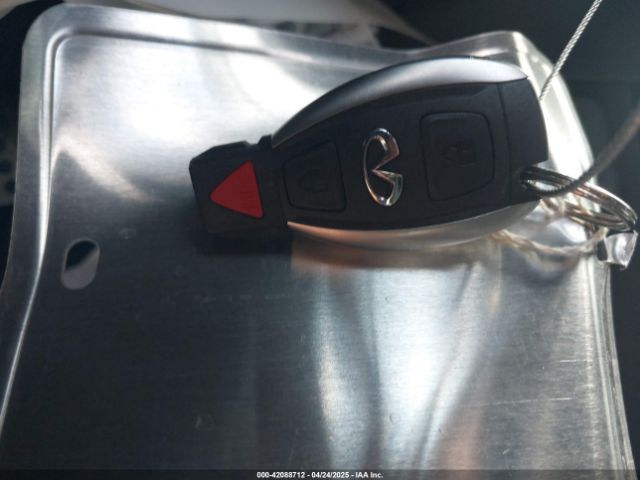 SJKCH5CP0HA017377 Infiniti Qx30 Sport