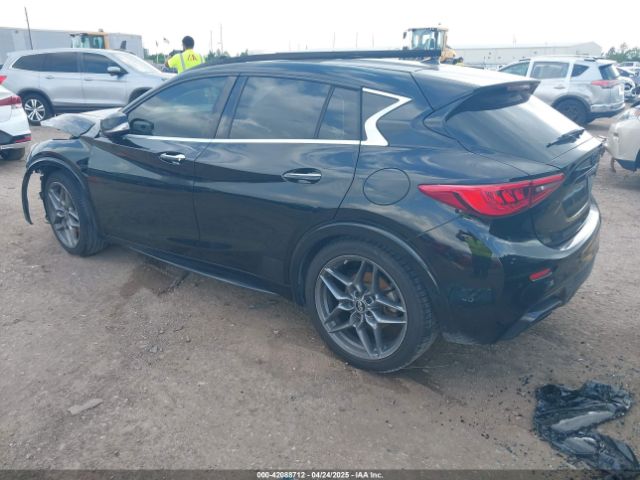 SJKCH5CP0HA017377 Infiniti Qx30 Sport