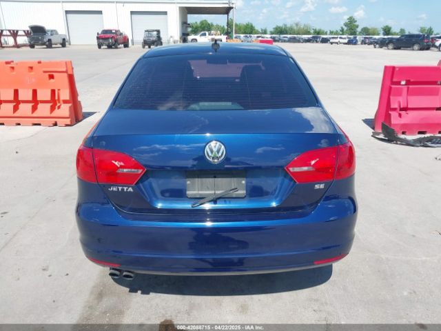 3VWD17AJ9EM402714 Volkswagen Jetta 1.8t Se