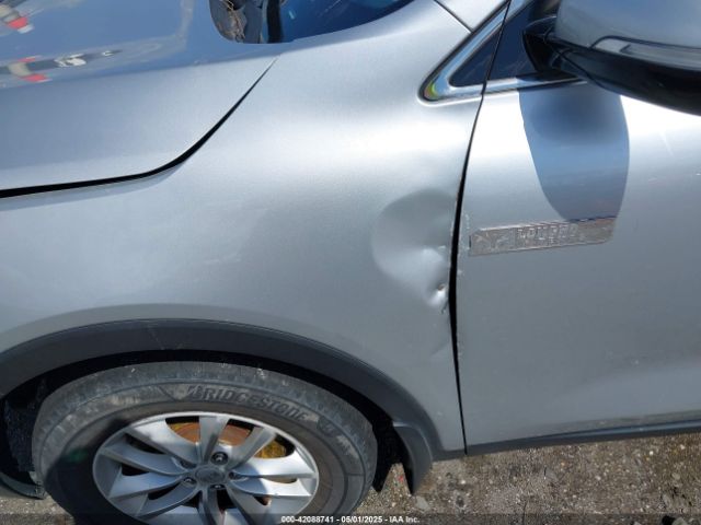 5XYPG4A37HG243532 KIA Sorento 2.4l Lx