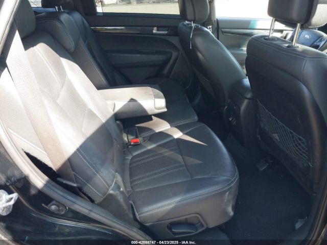 5XYKWDA79FG619256 KIA Sorento Sx V6